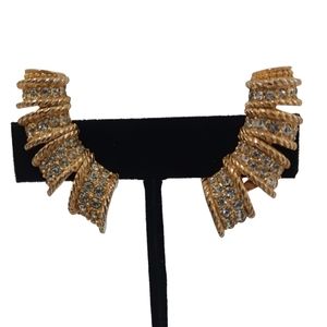 Vintage Bellini Clip On Earrings Gold Tone Spiral Ribbon Rope Crystal Rhinestone